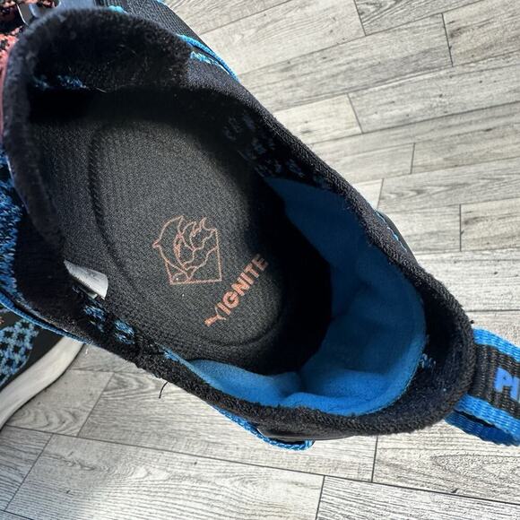 PUMA Men's 9 Ignite Evoknit Lo Sneakers Breathable Pink Dolphin EverTrack Blue - Picture 6 of 16